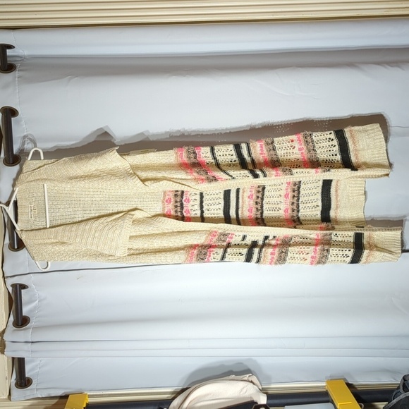 love on a hanger Sweaters - Love on a Hanger Striped Open front Long Cardigan Med Sleeveless